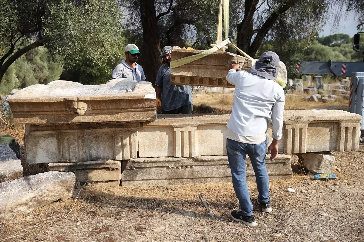 Muğla’da 2 Bin 100 Yıllık Tapınak Yeniden İnşa Ediliyor