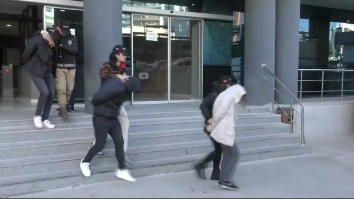 Bursa’da Uyuşturucu Operasyonu: 15 Gözaltı