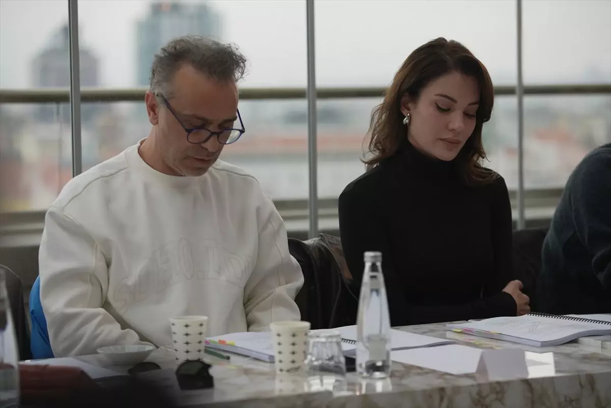 Yeni Dizi ‘P. A.Y.’ Başlıyor